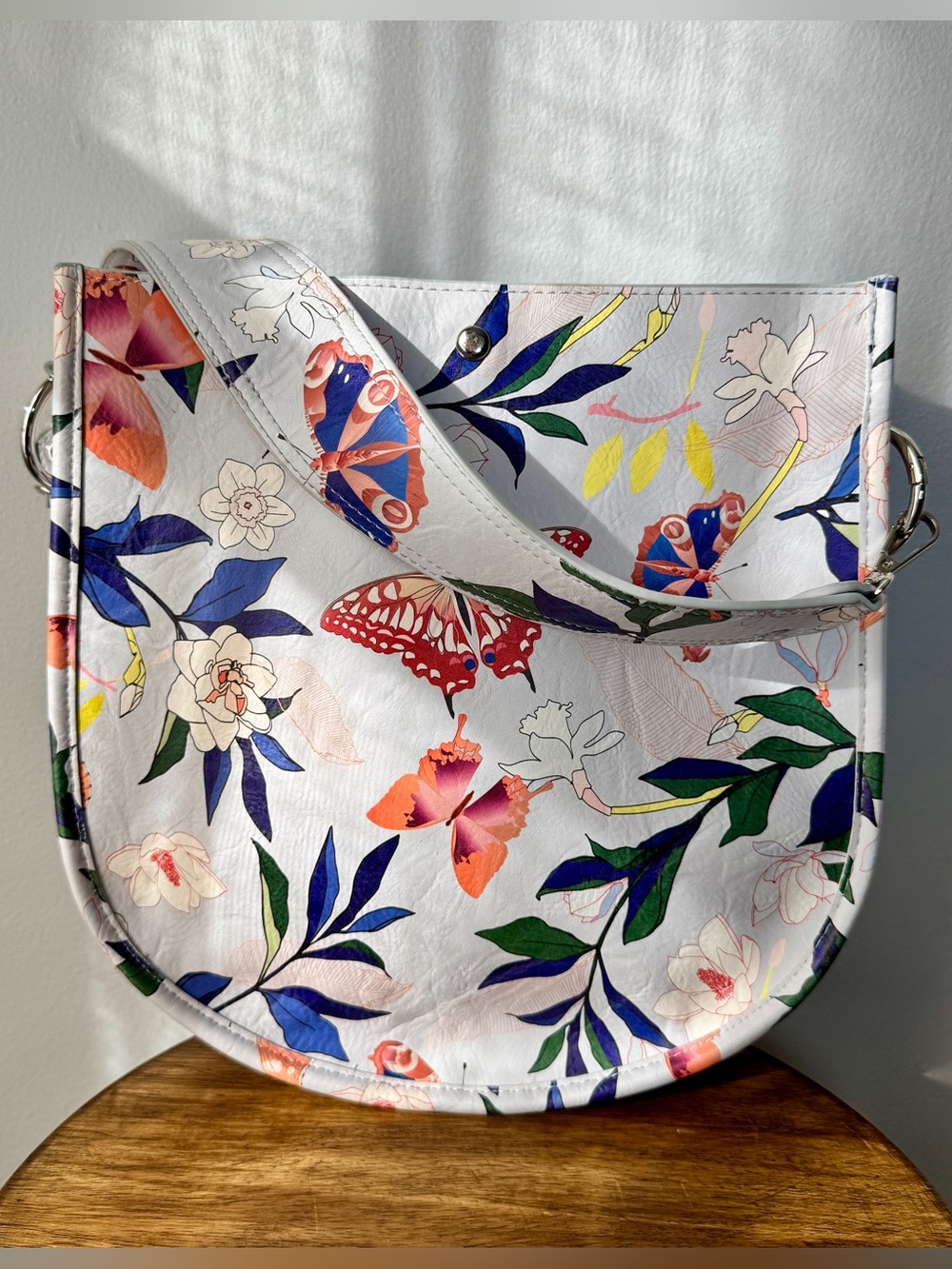 AHDORNED Double-Entry U-Shaped Shoulder Bag